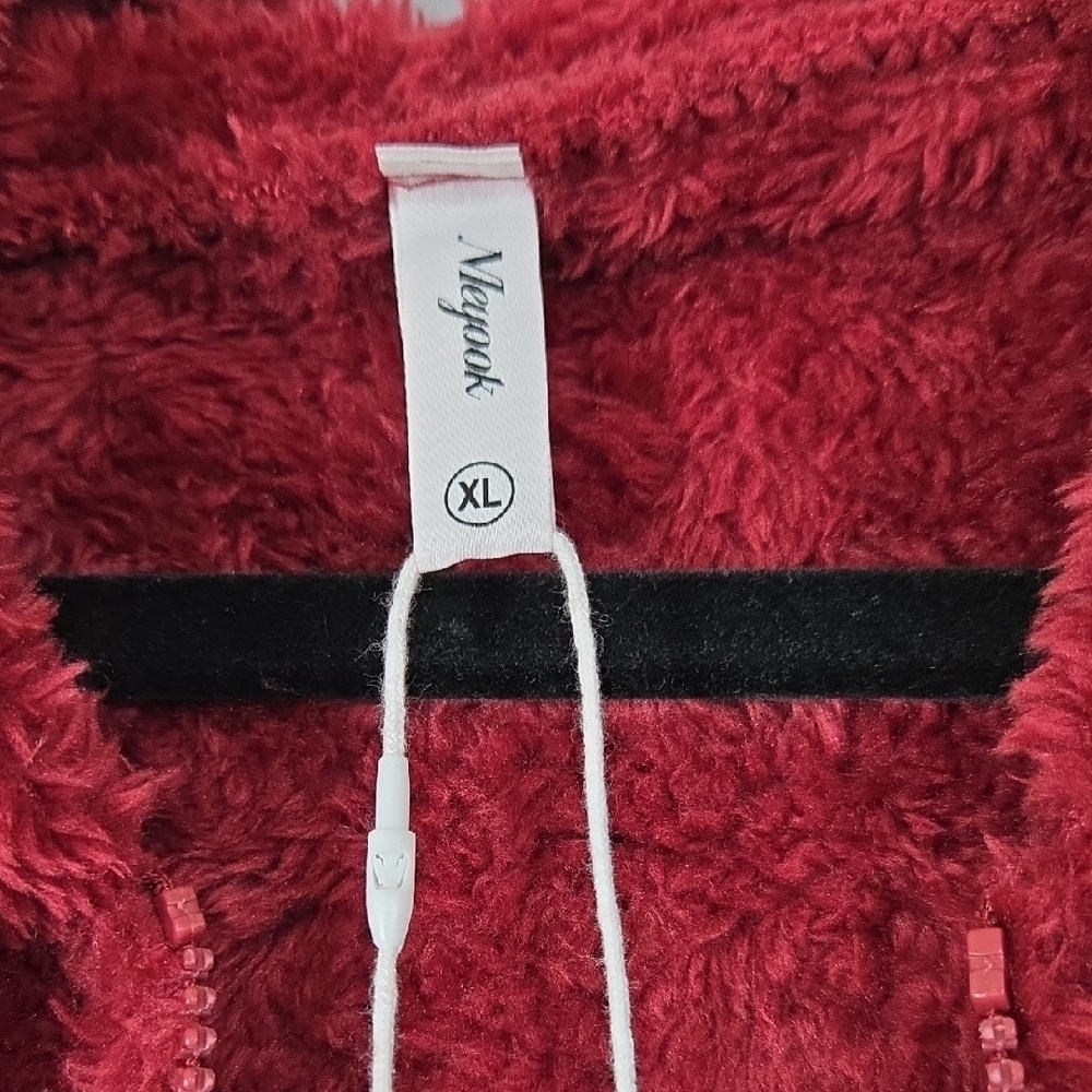 Nleyook Vibrant Red Fleece Jacket, NWT, XL - Picture 2 of 11